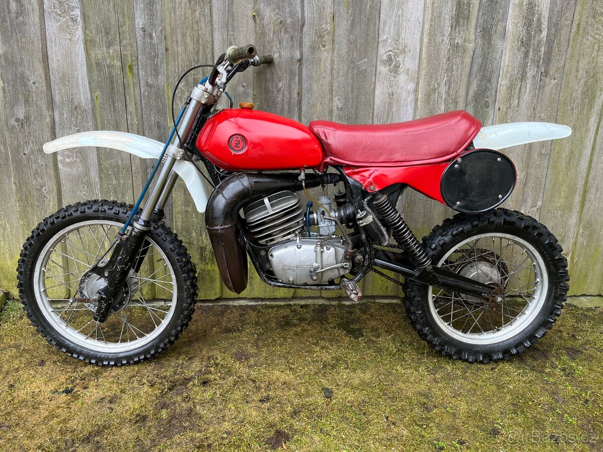 ČZ 380 Motocross - 2