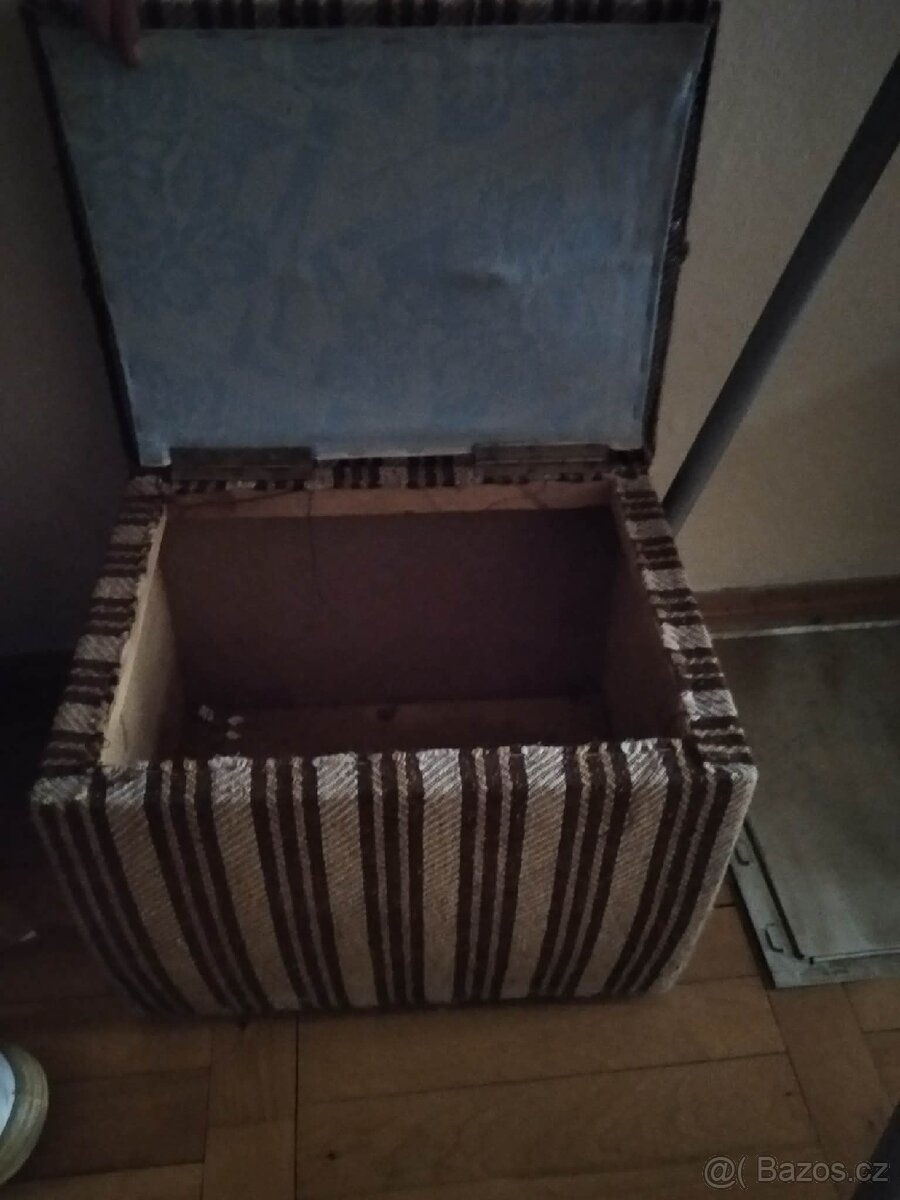 Taburet, pěkný stav - 2