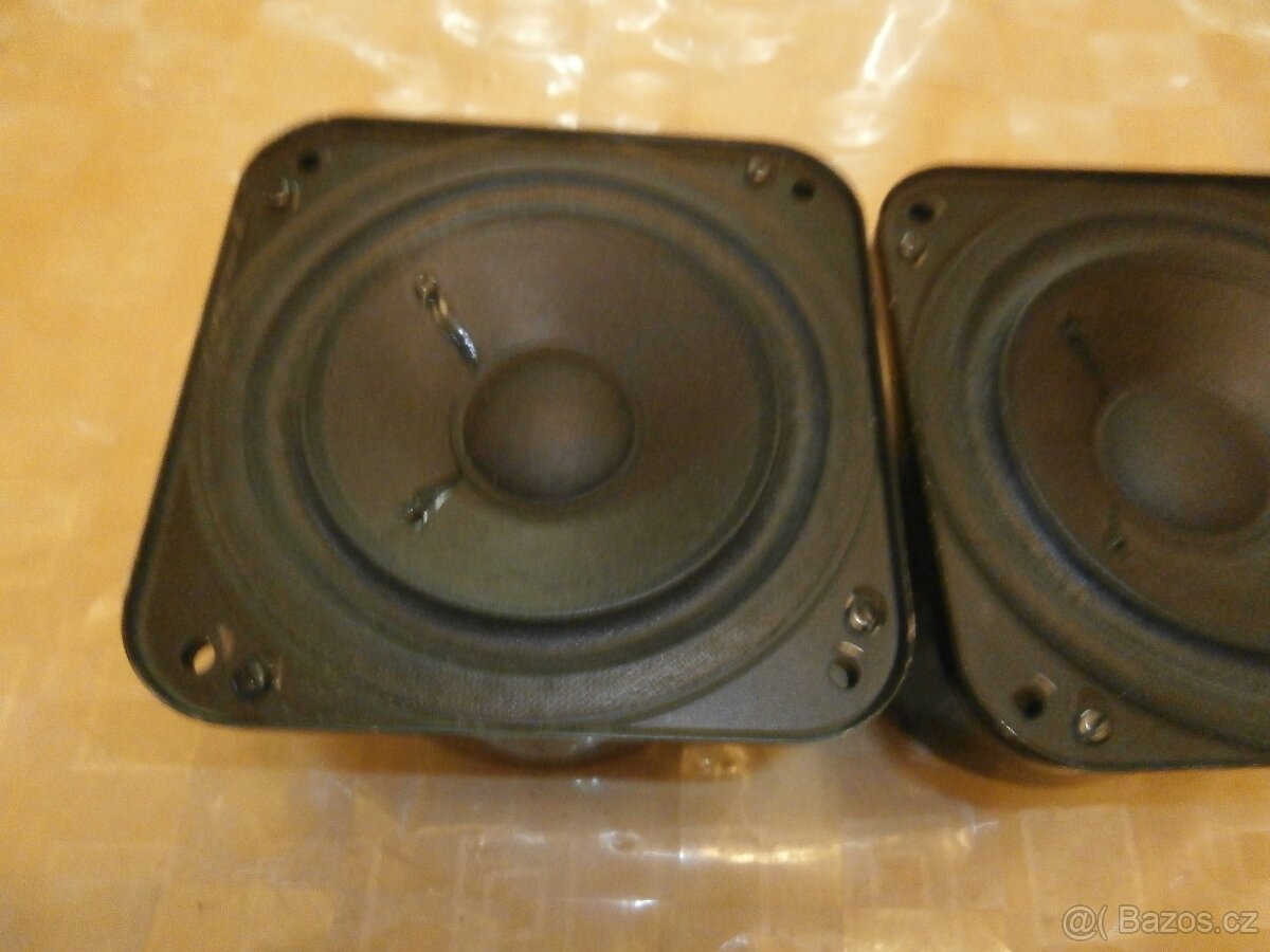 Repro TESLA ARZ 4604 - 2