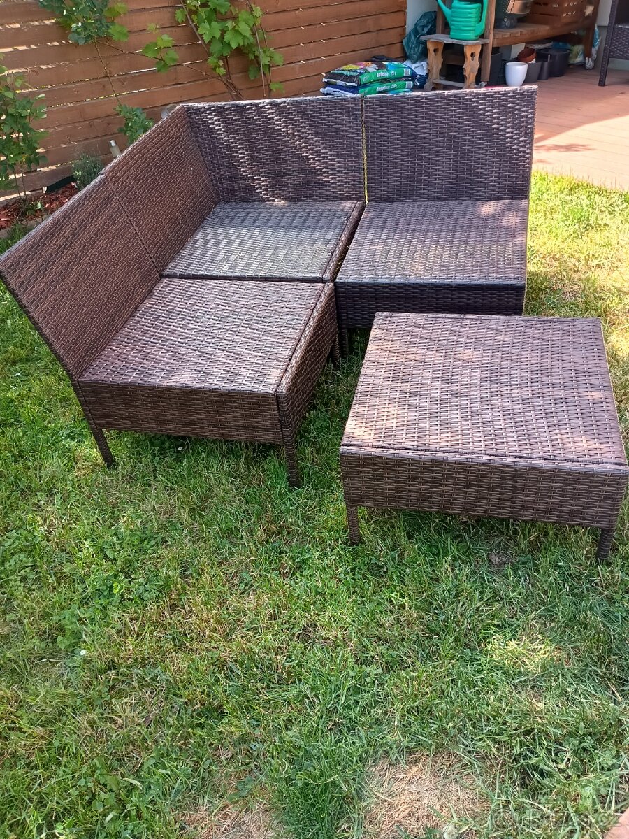 Zahradní nábytek - 2