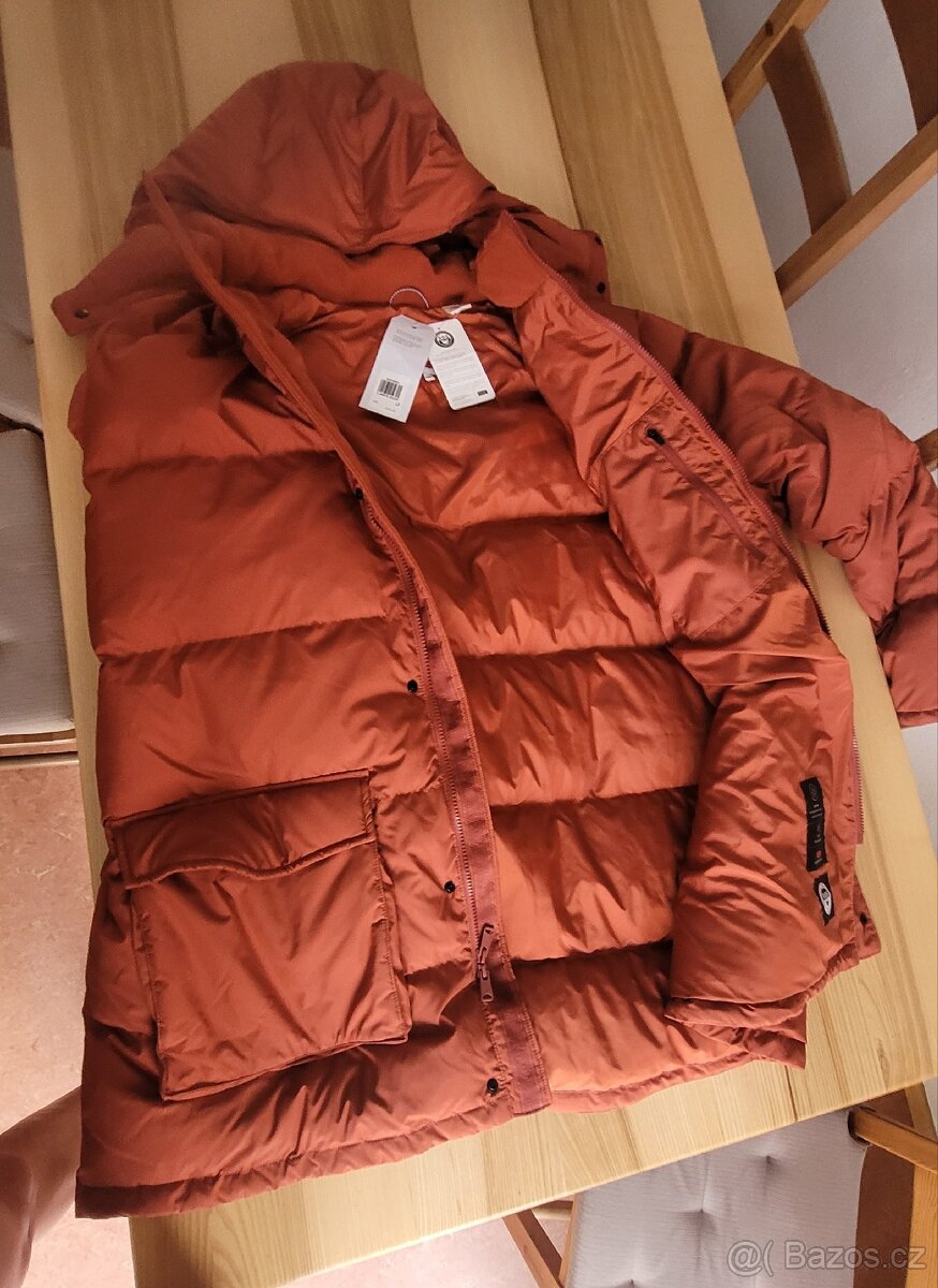 Nová zimní bunda Levis, velikost XXL - 2