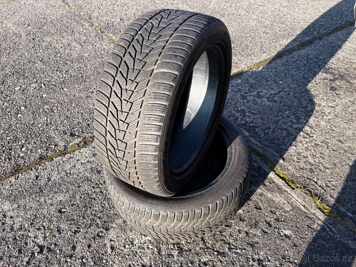 2x zimní pneu Hankook 245/40 R18 - 2