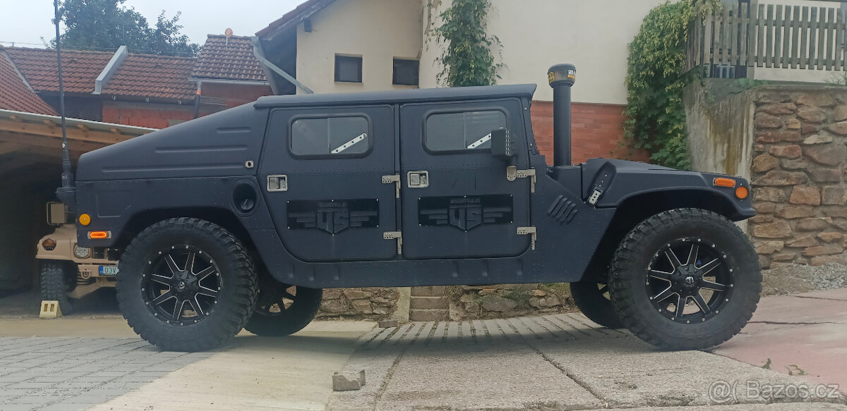 Humvee M998 Hummer H1 - 2
