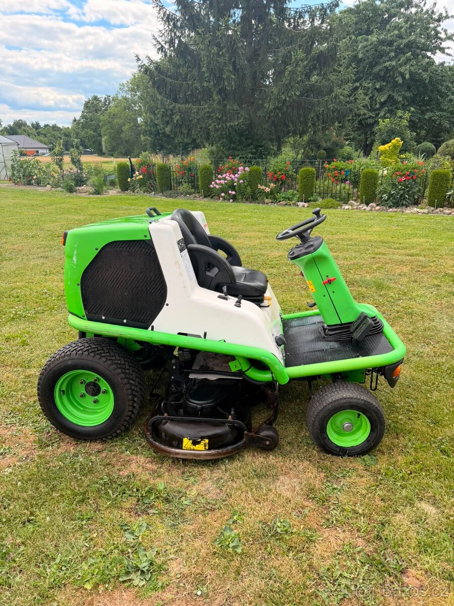 Profesionální traktor Etesie H124DS - 2