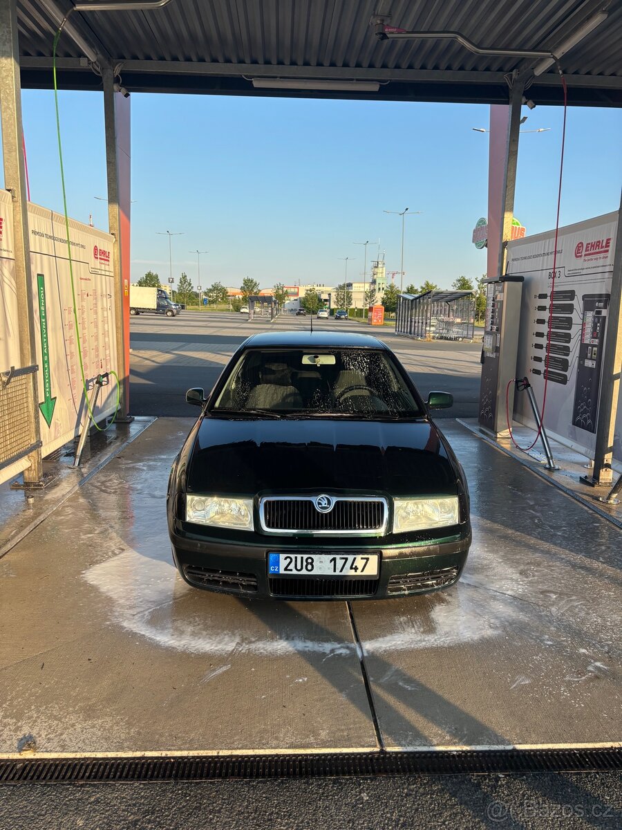 Octavia 1.8t 110kw - 2