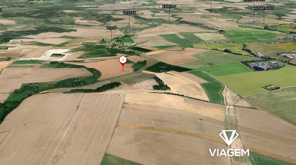 Pole 53 665 m², Podíl 4 % o výměře 2 236 m² - 2