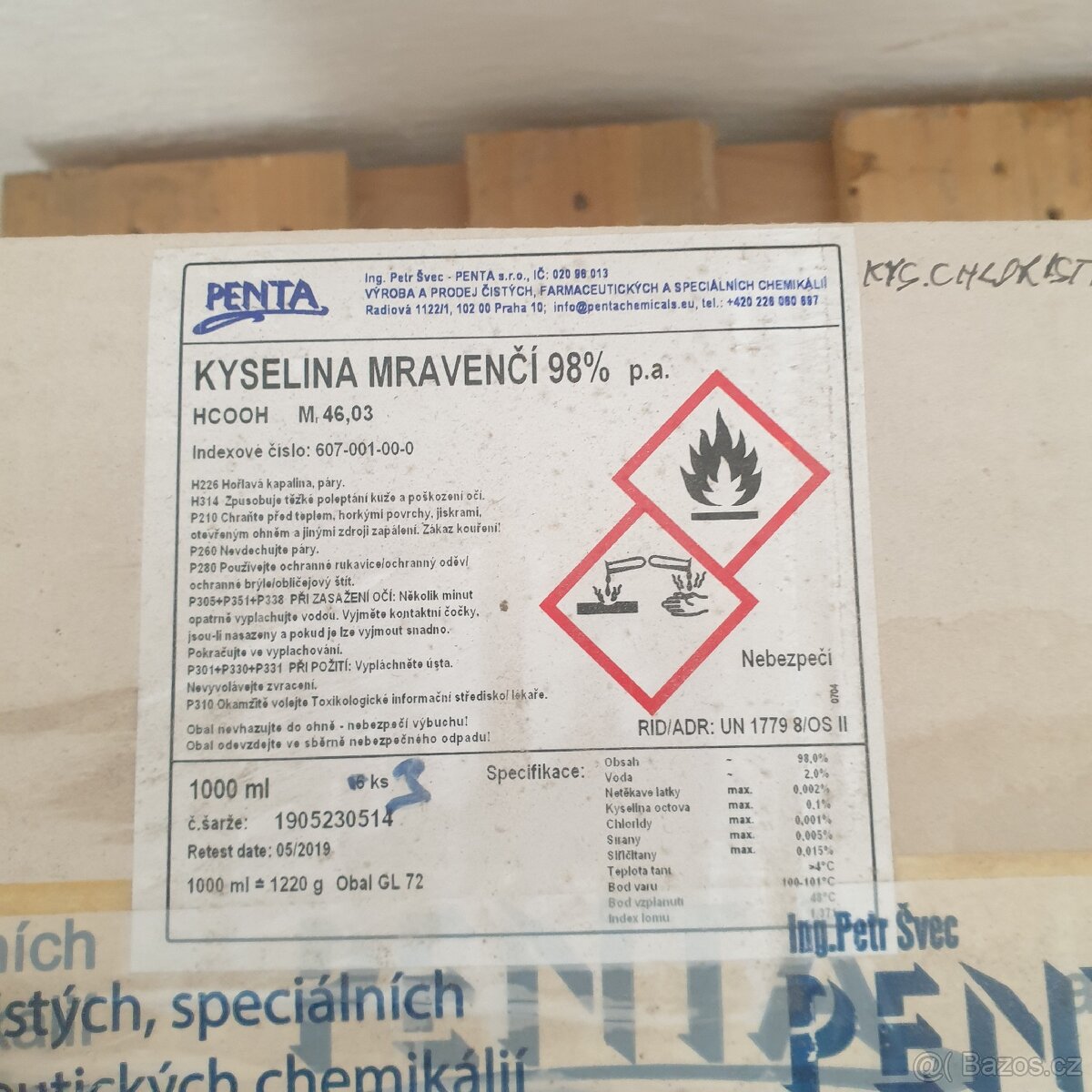 Chemické látky- kyseliny louhy - 2