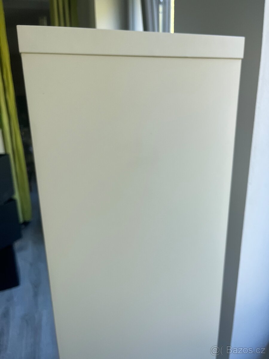 Ikea Kallax 2x4 - 2
