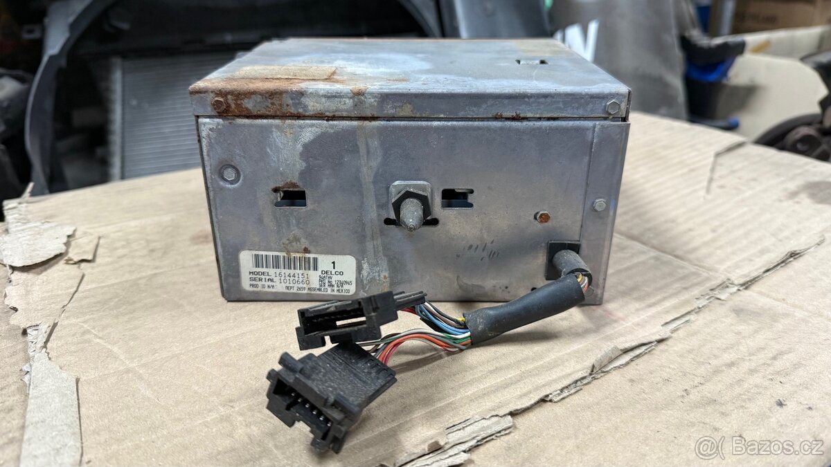 Original radio corvette c4 - 2