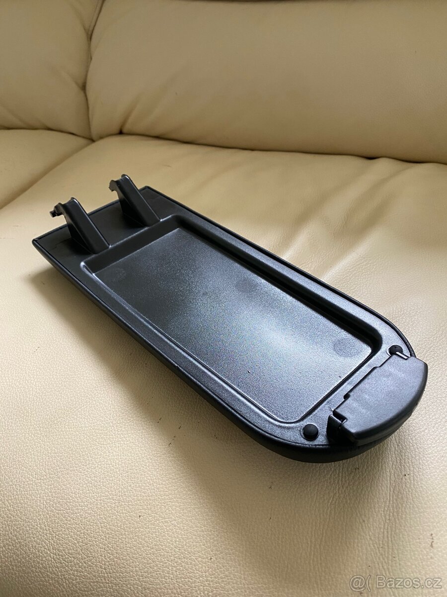 NOVÁ Loketní opěrka - vrchní kožená část - 2