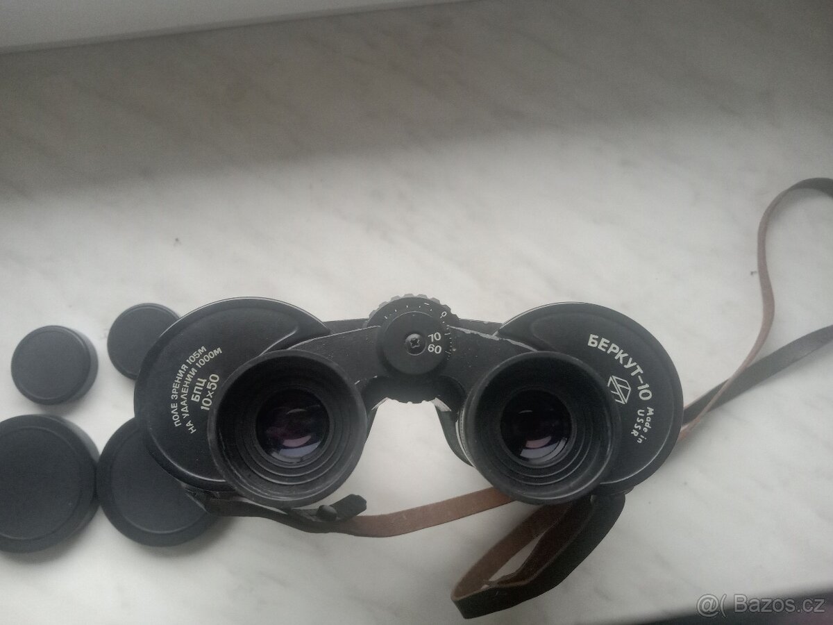 Sovětský dalekohled Berkut 10x50 - 2