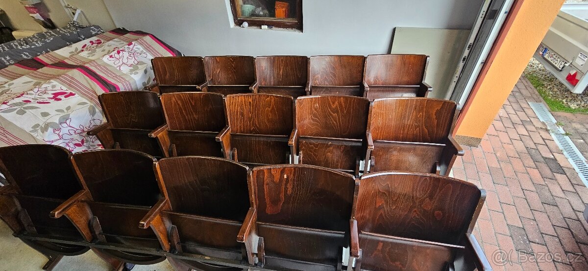 Kino lavice (židle) zn. TON - 2