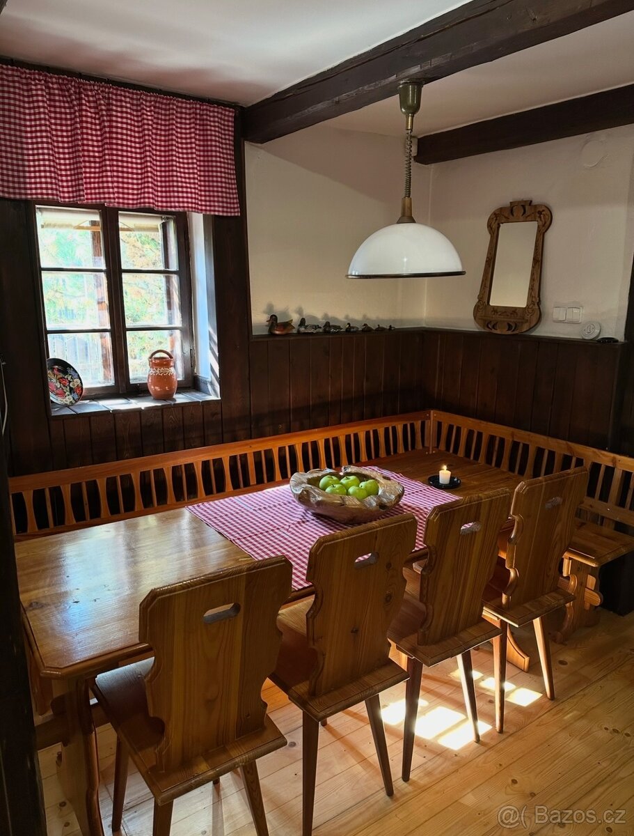 Selský jídelní set – masivní stůl, velká rohová lavice + 3 ž - 2