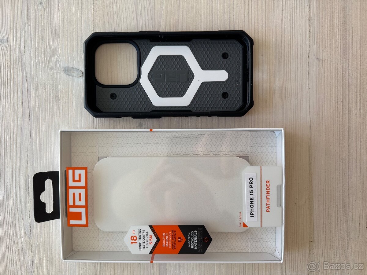 UAG Pathfinder IPhone 15 PRO - 2
