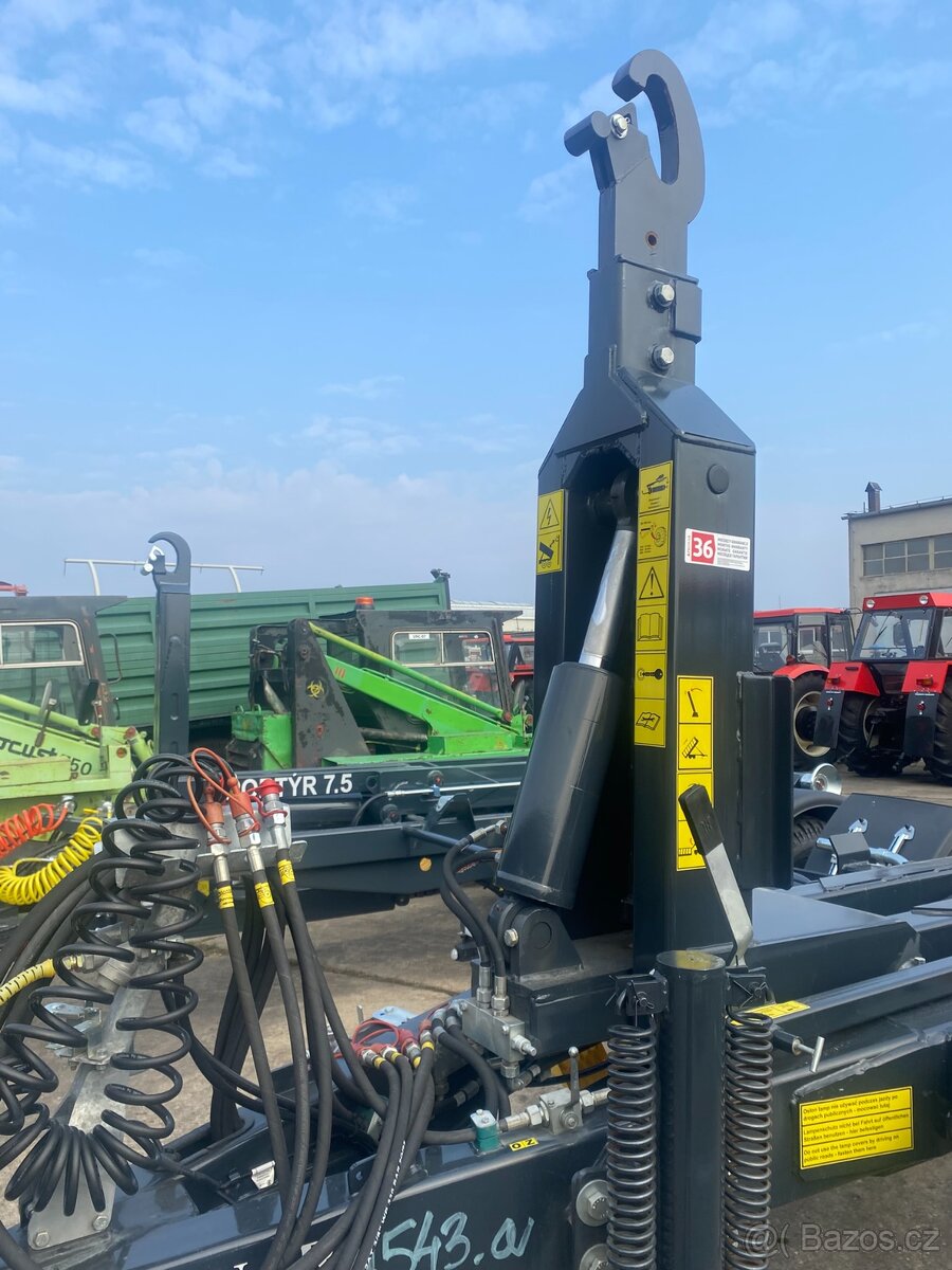 Traktorový nosič kontejnerů PRONAR T 185 ihned k odběru - 2