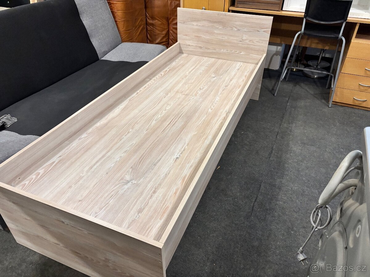 Nová postel 80c200cm - 2
