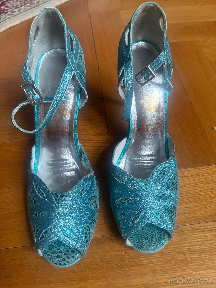 SPOLEČENSKÉ BOTY - 2