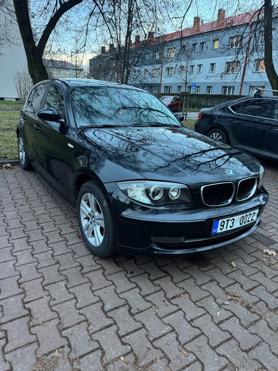 BMW 118D - 2