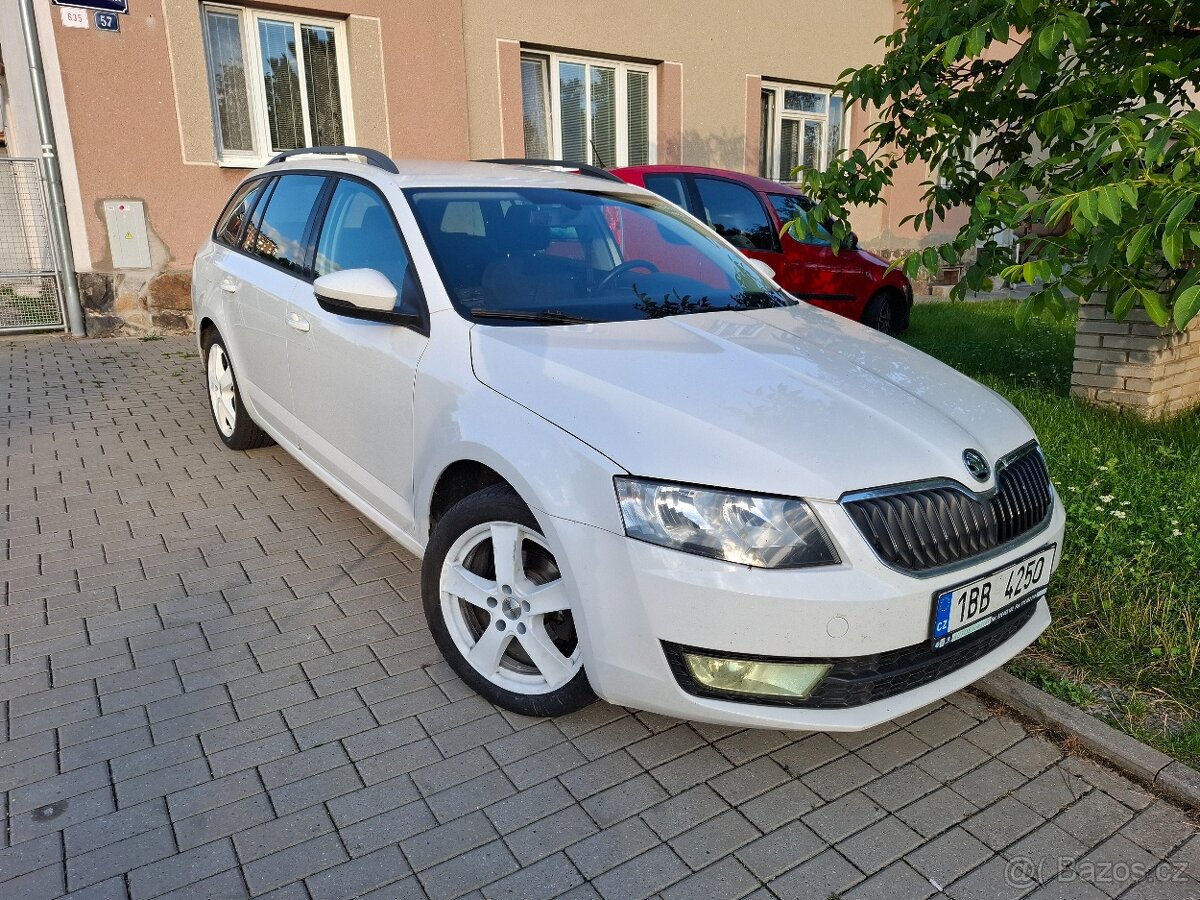 Škoda Octavia Combi 2015 - 2