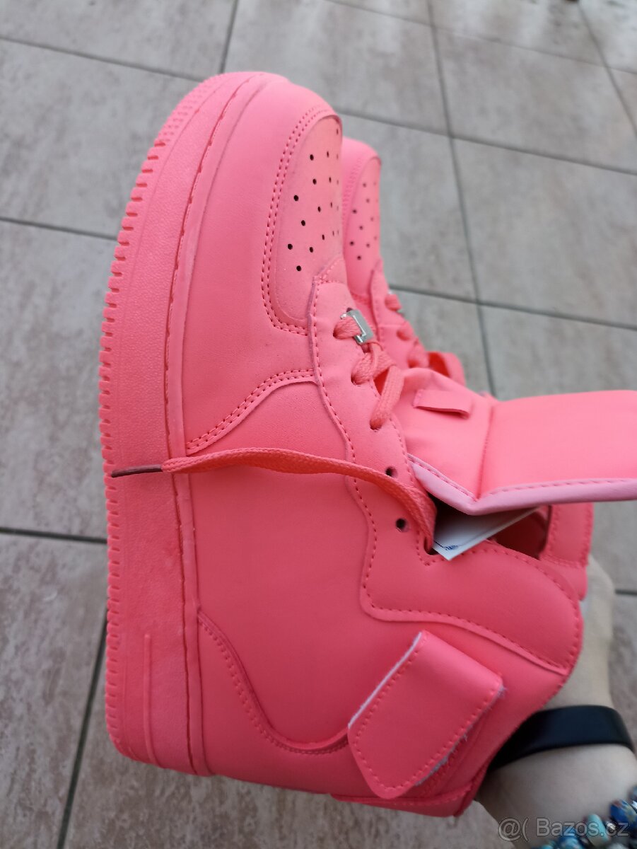 Růžové boty kotníkové - 2