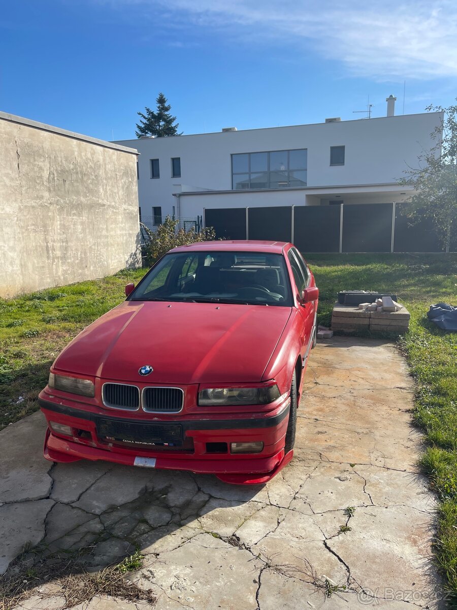 Prodám BMW E36 318i - 2
