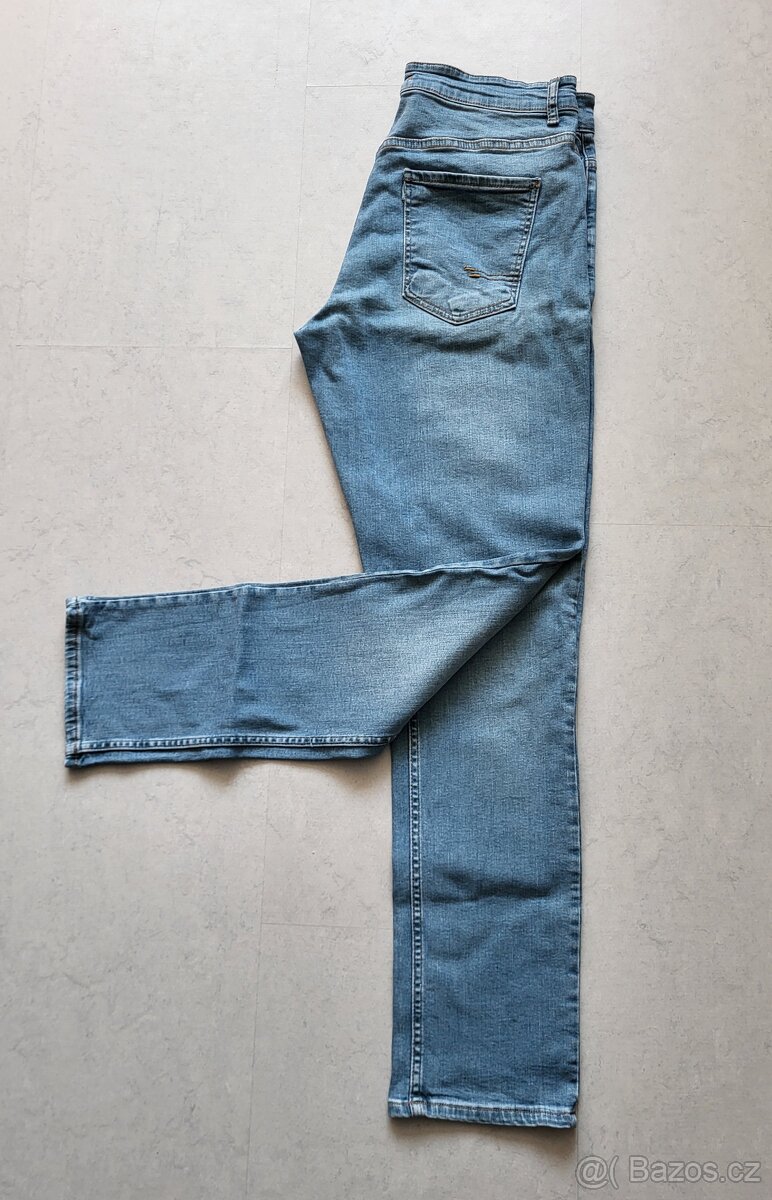 Džíny Trendyol - 2