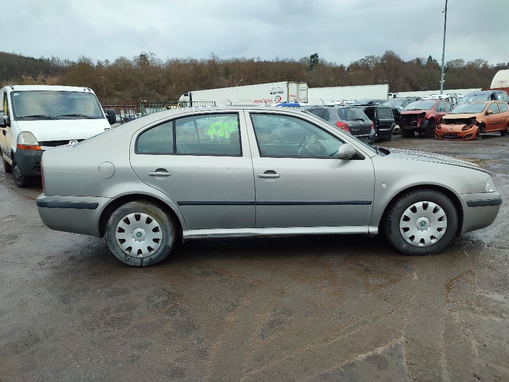 Škoda Octavia č. 2154 - 2