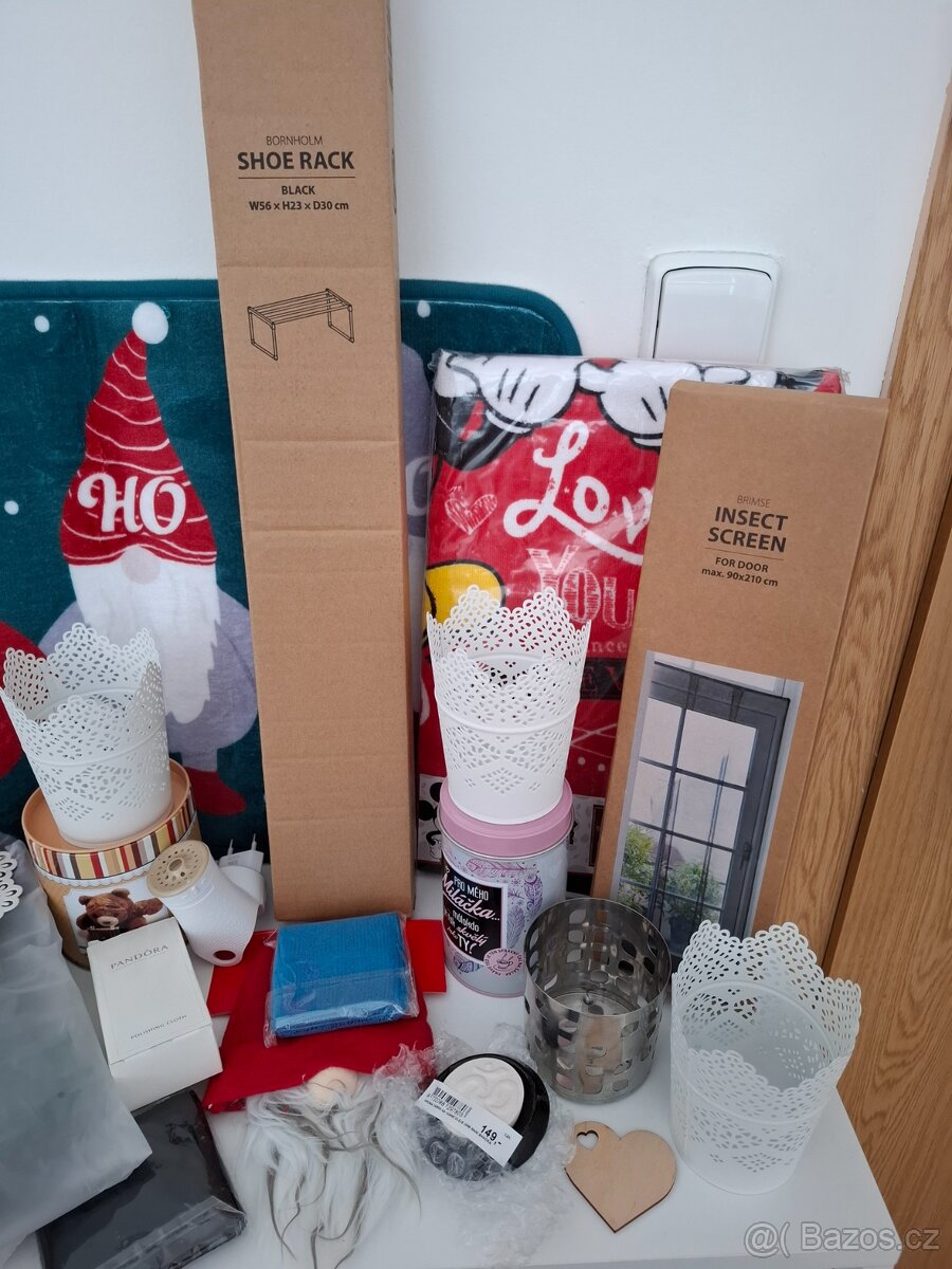 Sada dekorace/vybavení domácnost - 2