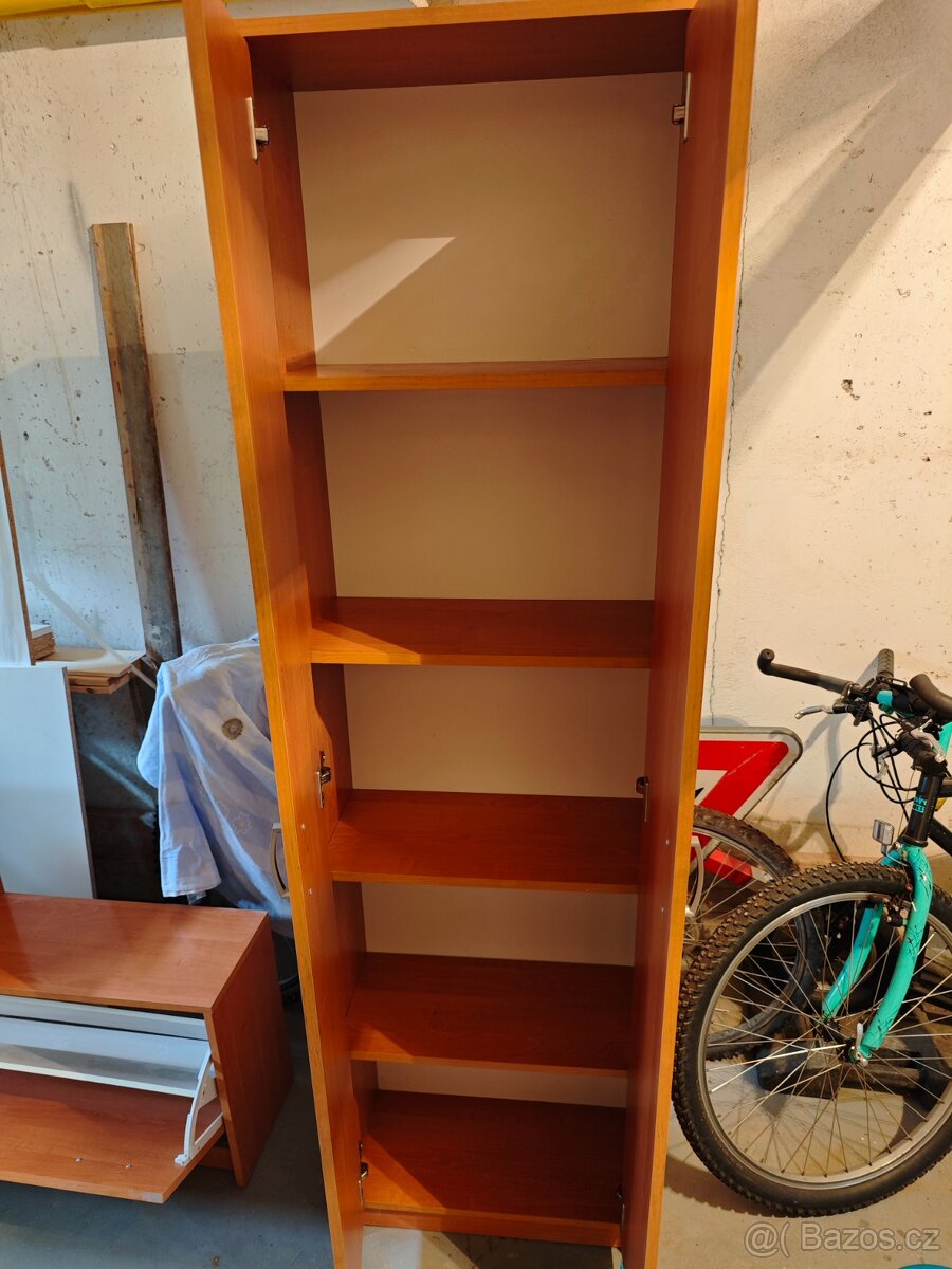 Předsíňová stěna - 2