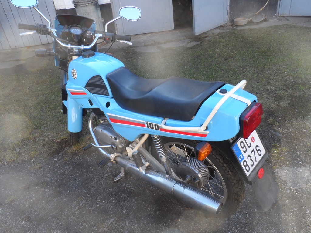 čz 180 487 4 - 2