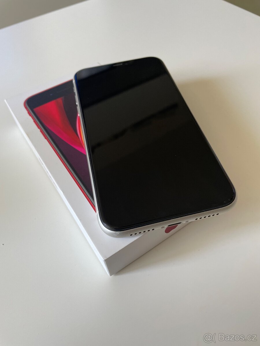 iPhone 11 64GB - 2