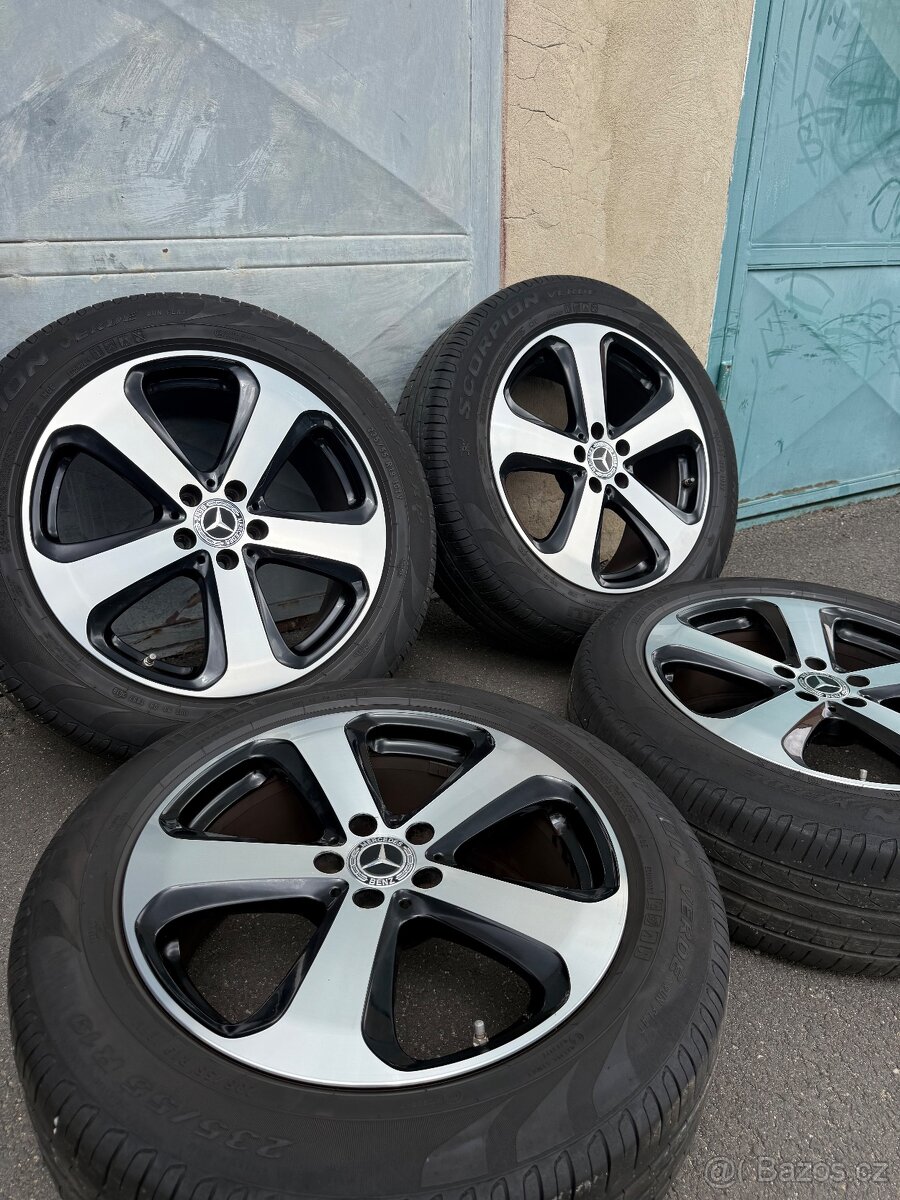 Originál Mercedes GLC 235/55/19 - 2