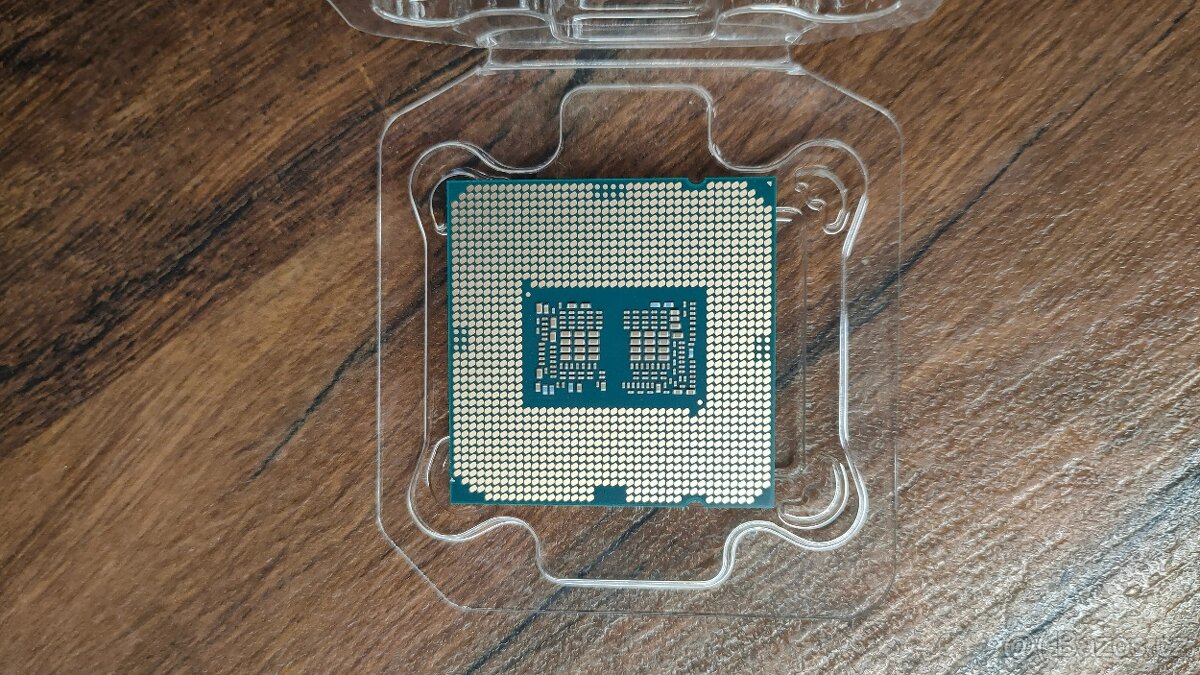 Intel Core i7-10700KF - 2