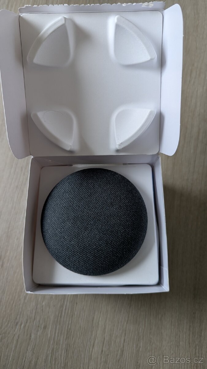 Hlasoví asistent Google home mini - 2