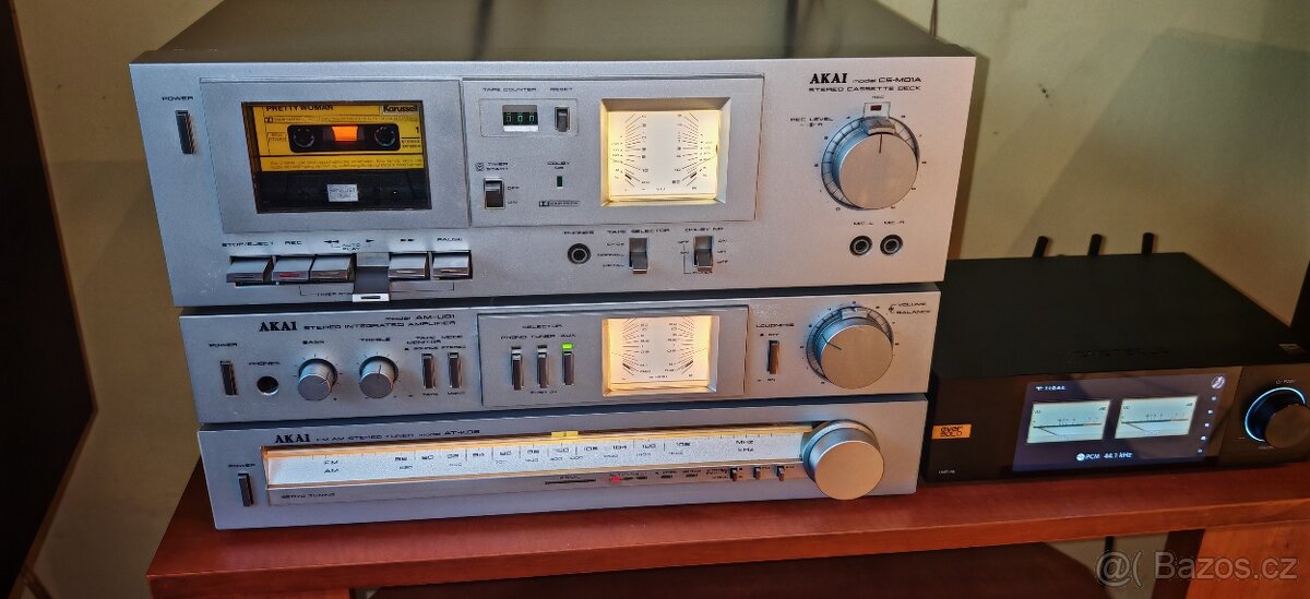 Akai - 2
