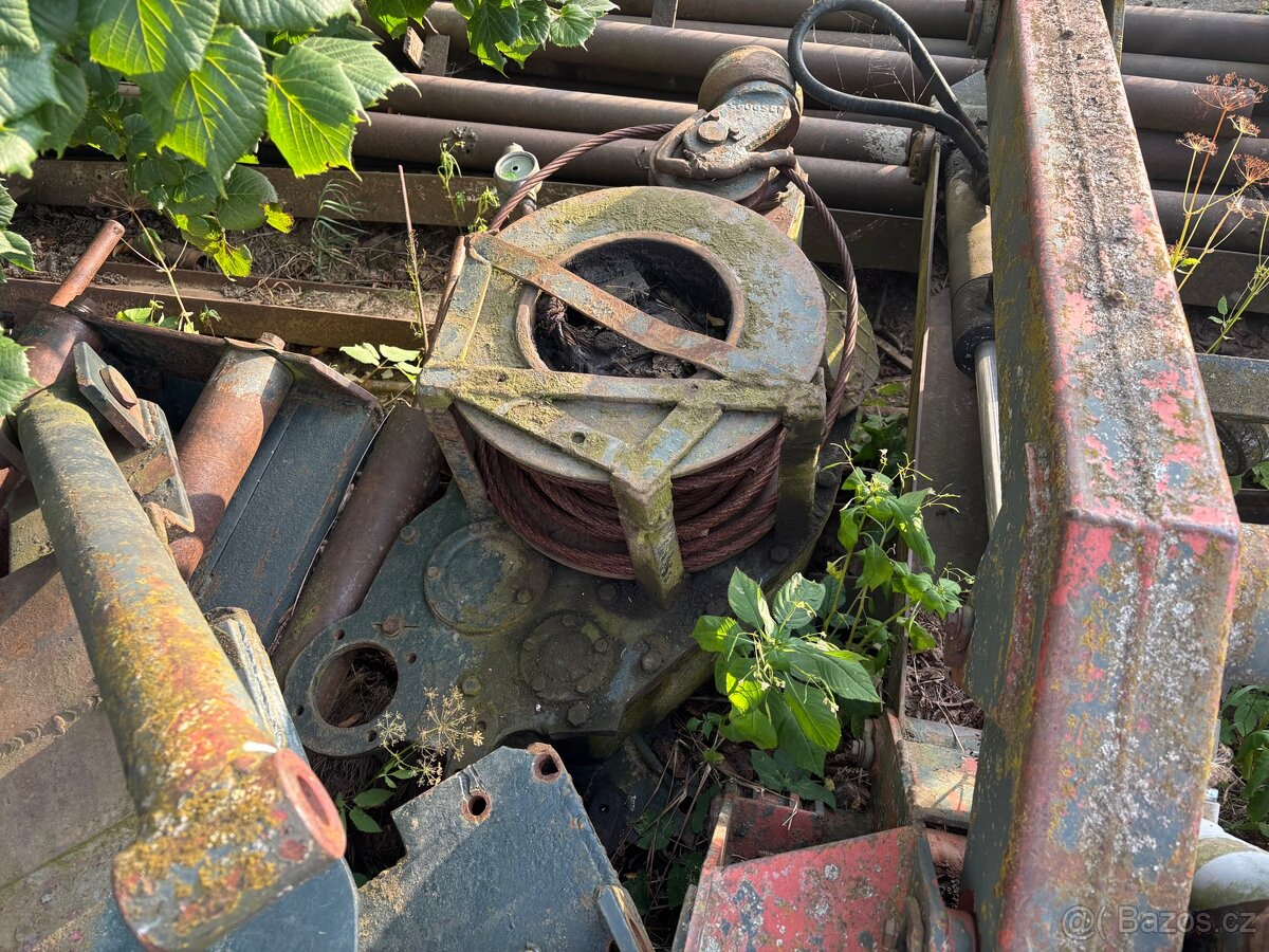 Zetor lesní nástavba - 2