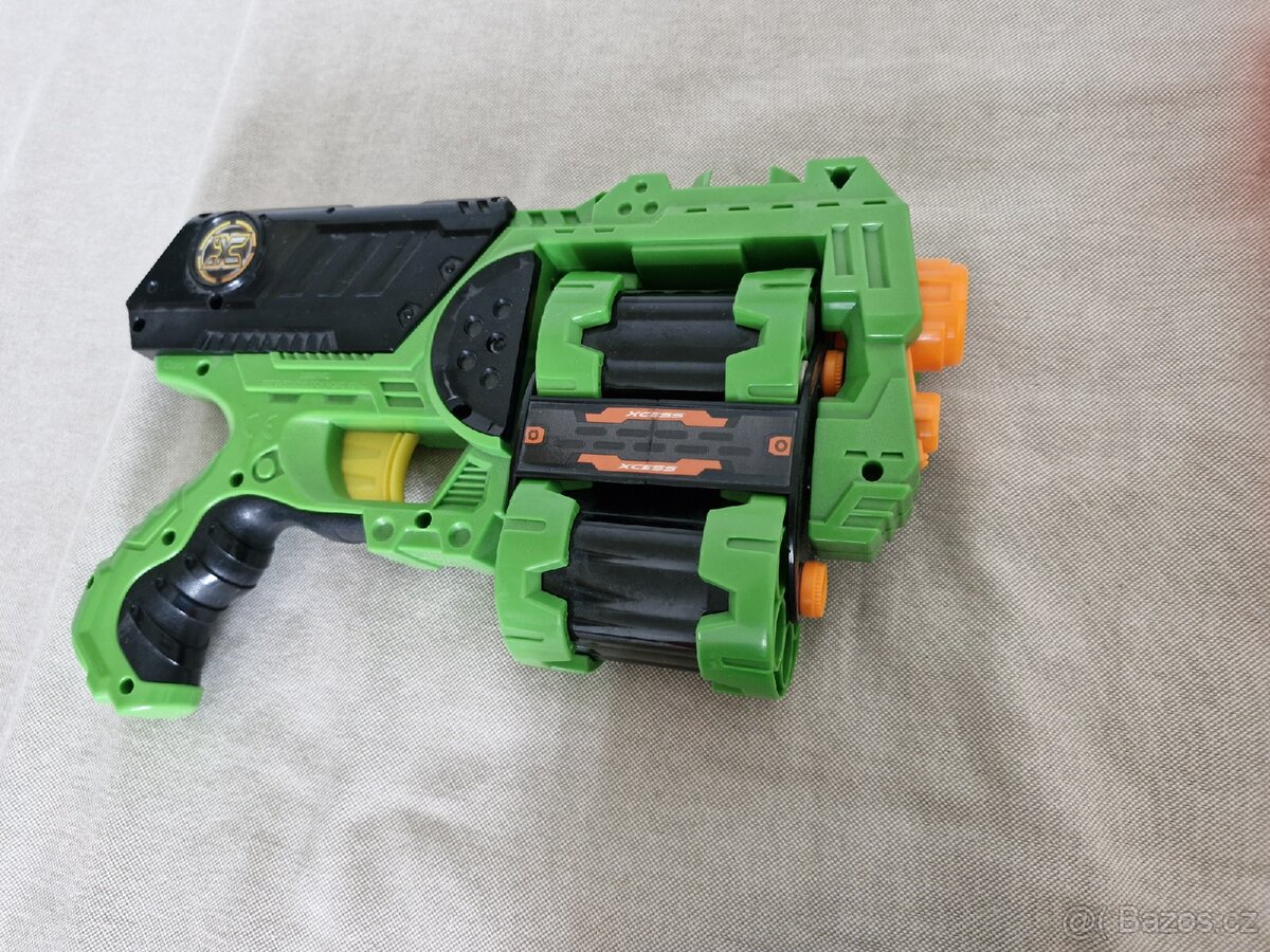 Pistole Nerf a naboje - 2