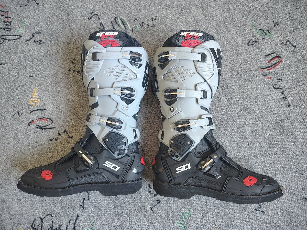 MX body SIDI CROSSFIRE3 vel.44 - 2
