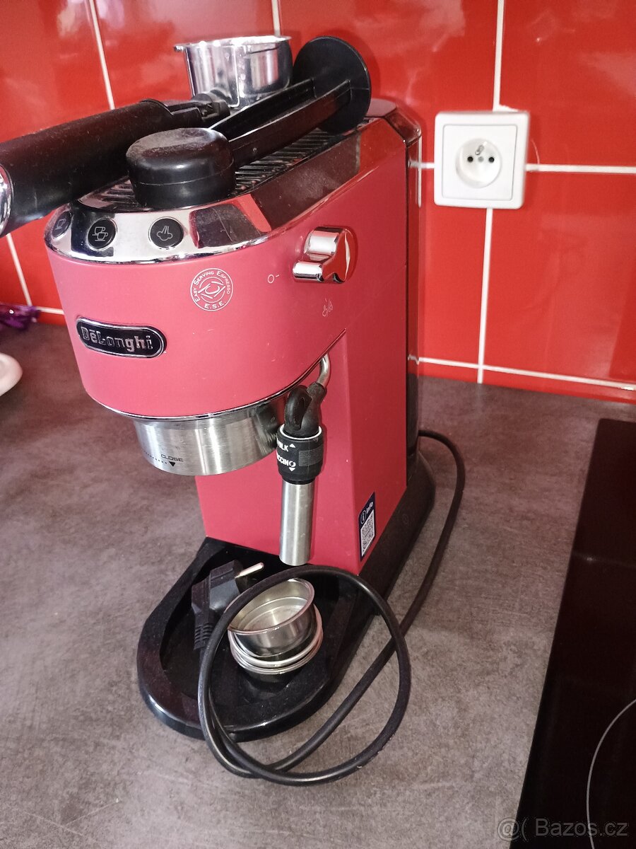 Prodám pákový kávovar DeLonghi - 2