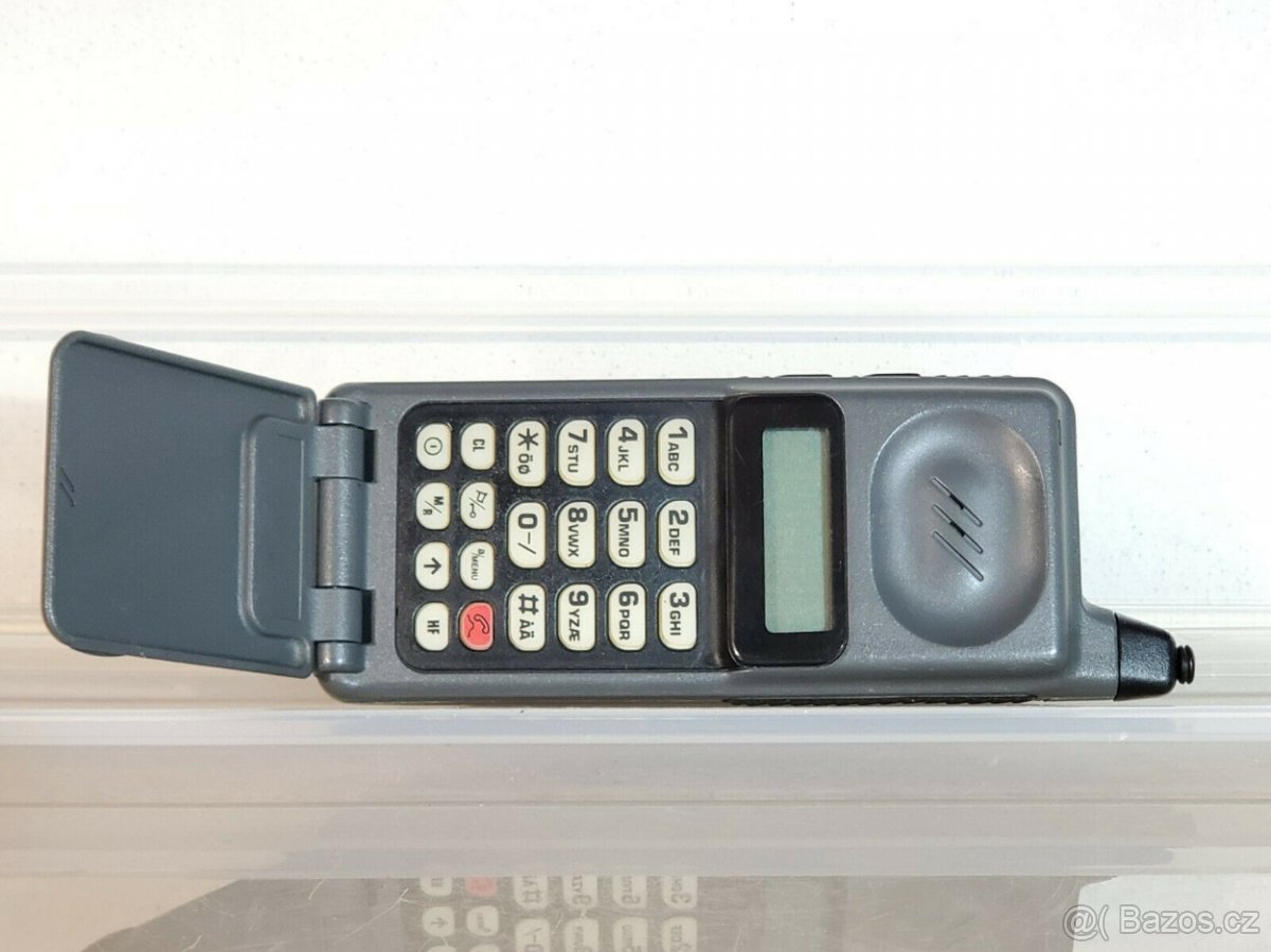Mobilní telefon pro sběratele rarita - STORNO MICROTAC - 2