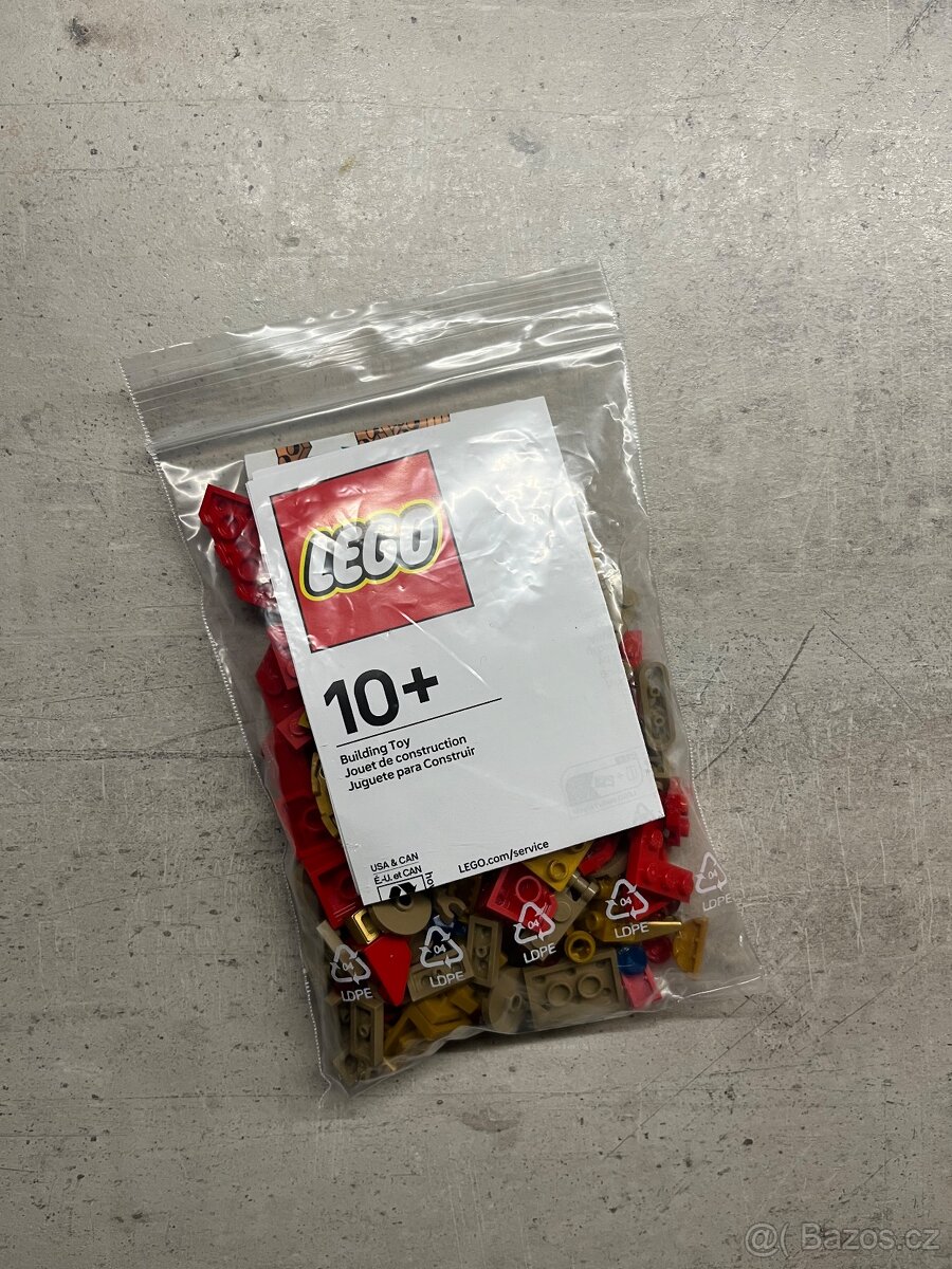 Lego svatováclavská koruna - 25. výročí továrny Kladno - 2