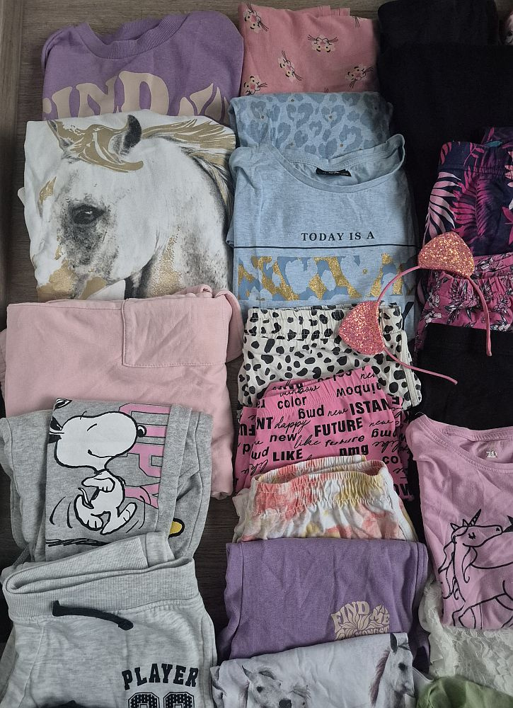 SET OBLEČENÍ HOLKA CELKEM 54 KUSŮ VEL 158/164/170 - 2