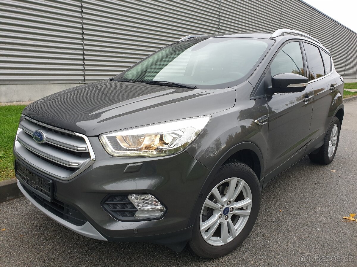 FORD KUGA 1,5i 110KW TINANIUM KAMERA NAVI PDC - 2