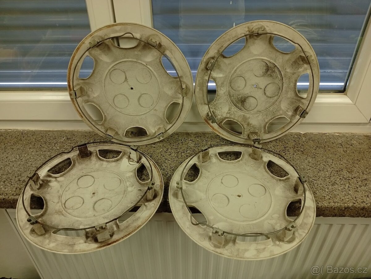 Fiat 126p - poklice 12 palců - 2