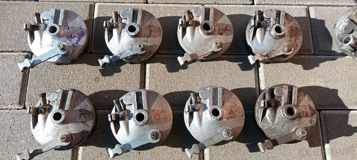 Babetta 210 - kompletní přední brzdový štít - 2