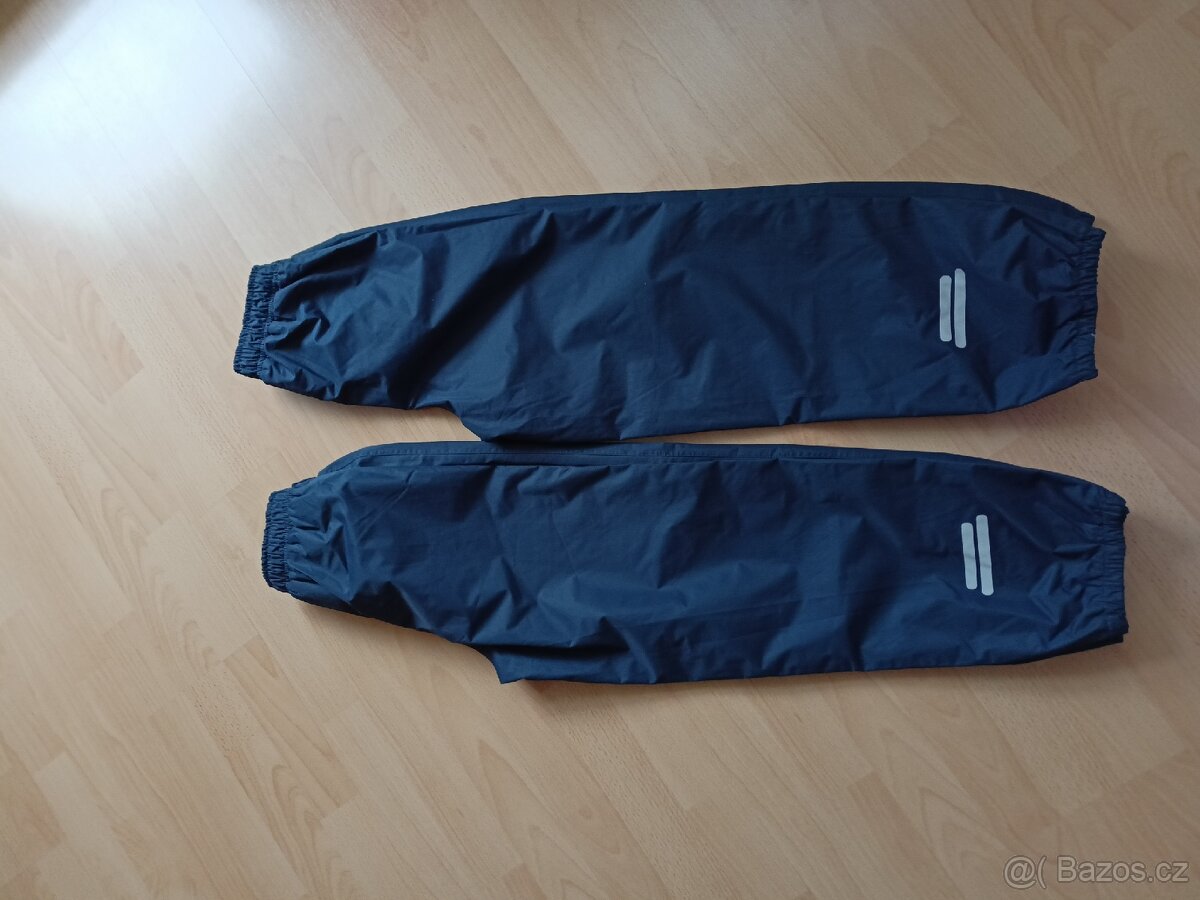 Nové kalhoty do deště Tchibo 134/140 - 2