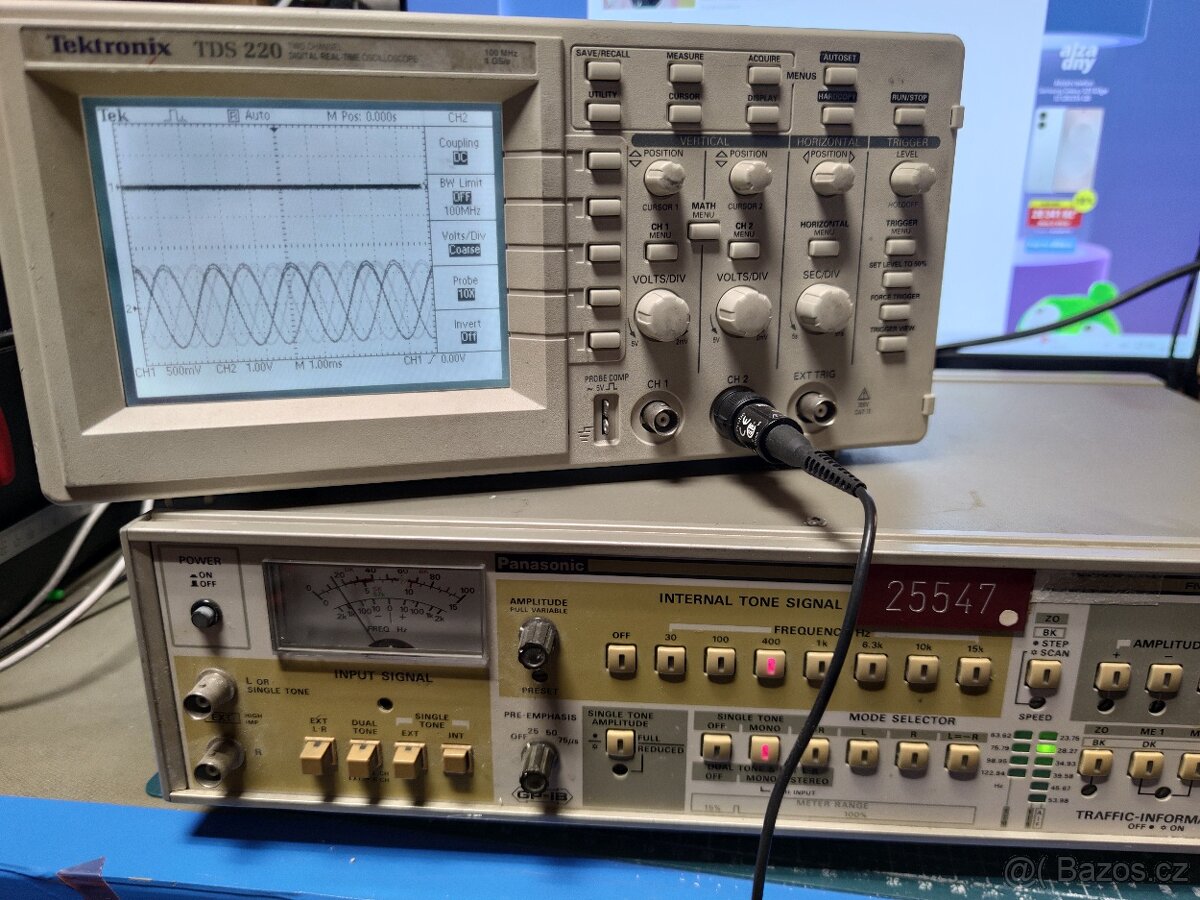 Panasonic VP-7635 / stereo signálový generátor - 2