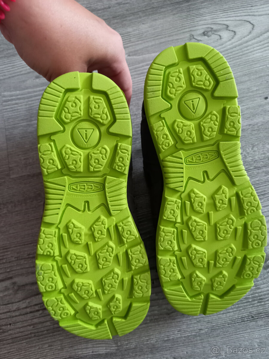 Keen nové sandály vel 34 - 2