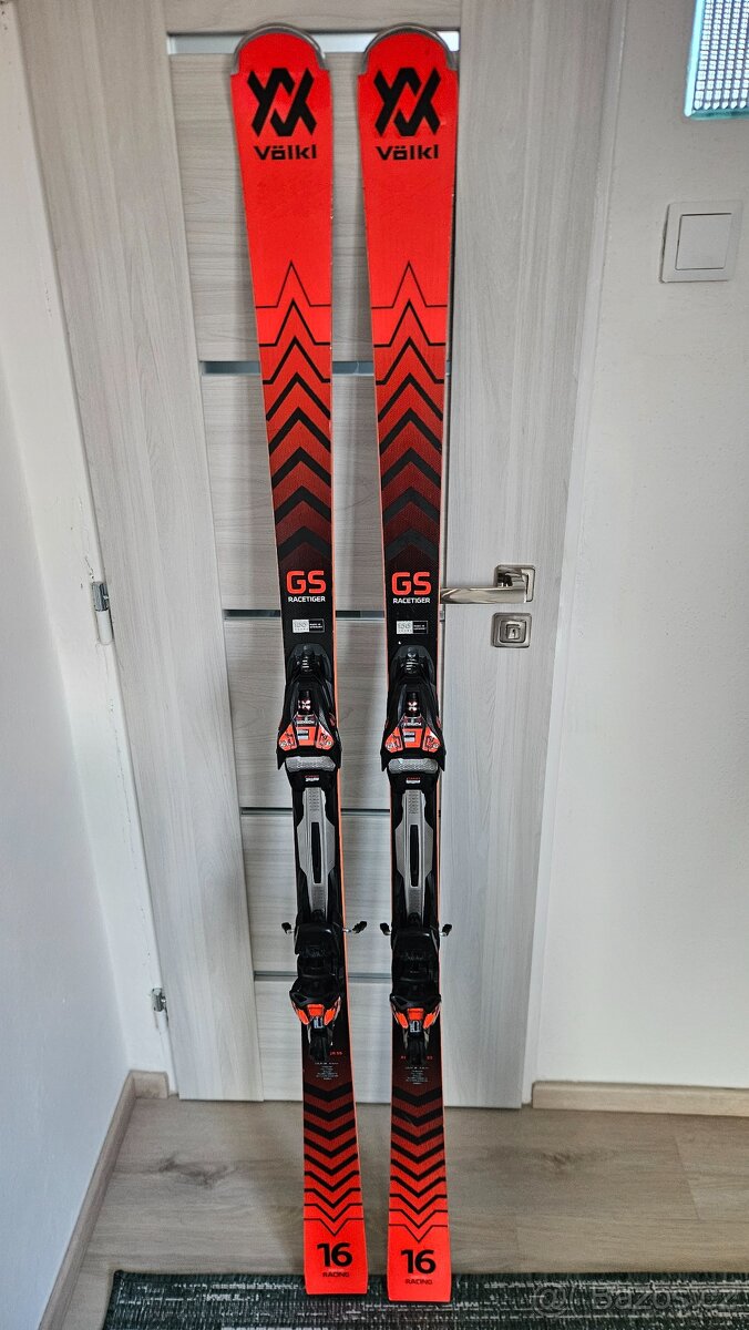 Völkl Racetiger GS 2023 - 2