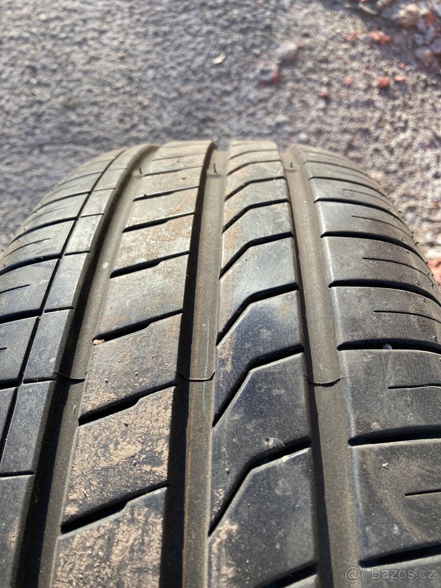 Letní 195/65 r15 - 2
